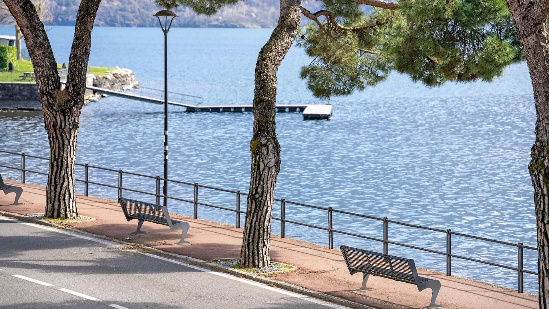 Domaso Front Lake