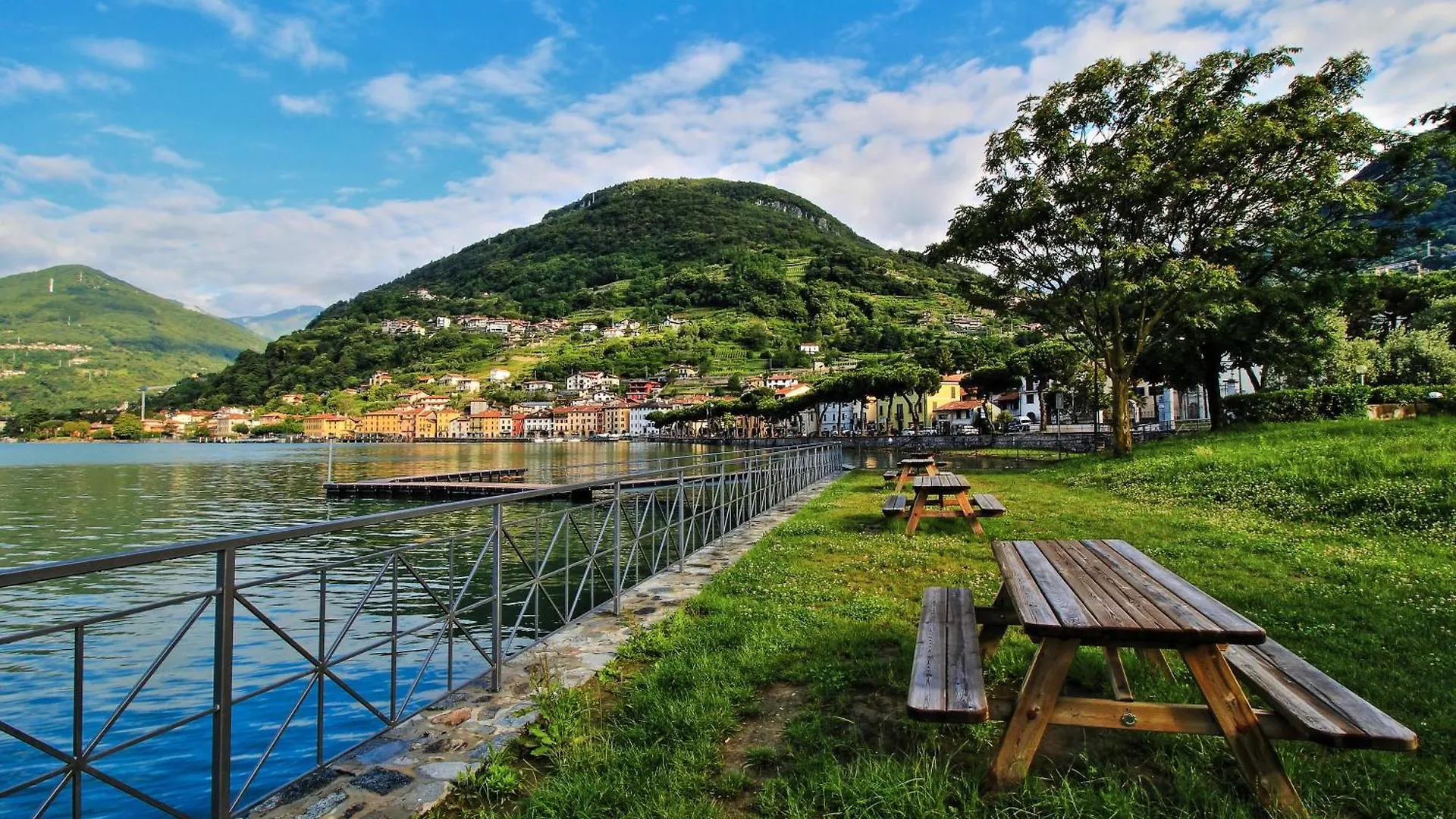 Domaso Front Lake